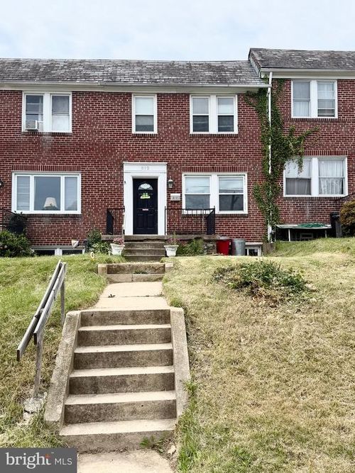 812 Braeside Rd, Baltimore, MD, 21229-2115 | Card Image