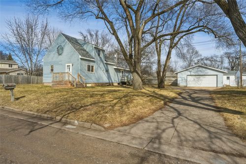 819 Harriet Street, Altoona, WI, 54720 | Card Image