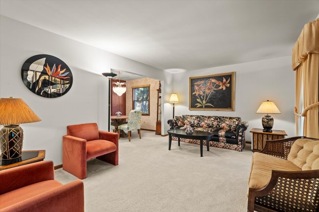 620 W 58 Th St, House other with 3 bedrooms, 3 bathrooms and 2 parking in Westmont IL | Image 5