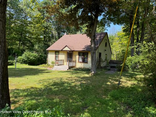 472 Doodletown Road, Elizaville, NY, 12523 | Card Image