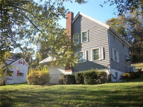 81 Pershing Blvd, Nemacolin, PA, 15351-1020 | Card Image