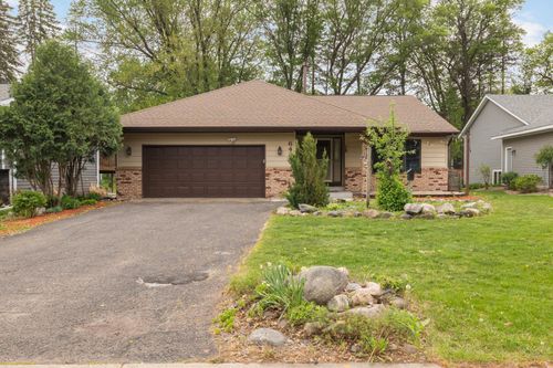 6429 47th St N, Oakdale, MN, 55128-2414 | Card Image