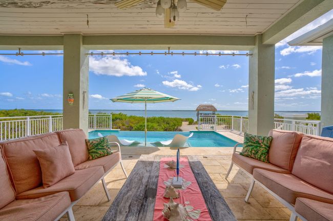 Porch | Image 5