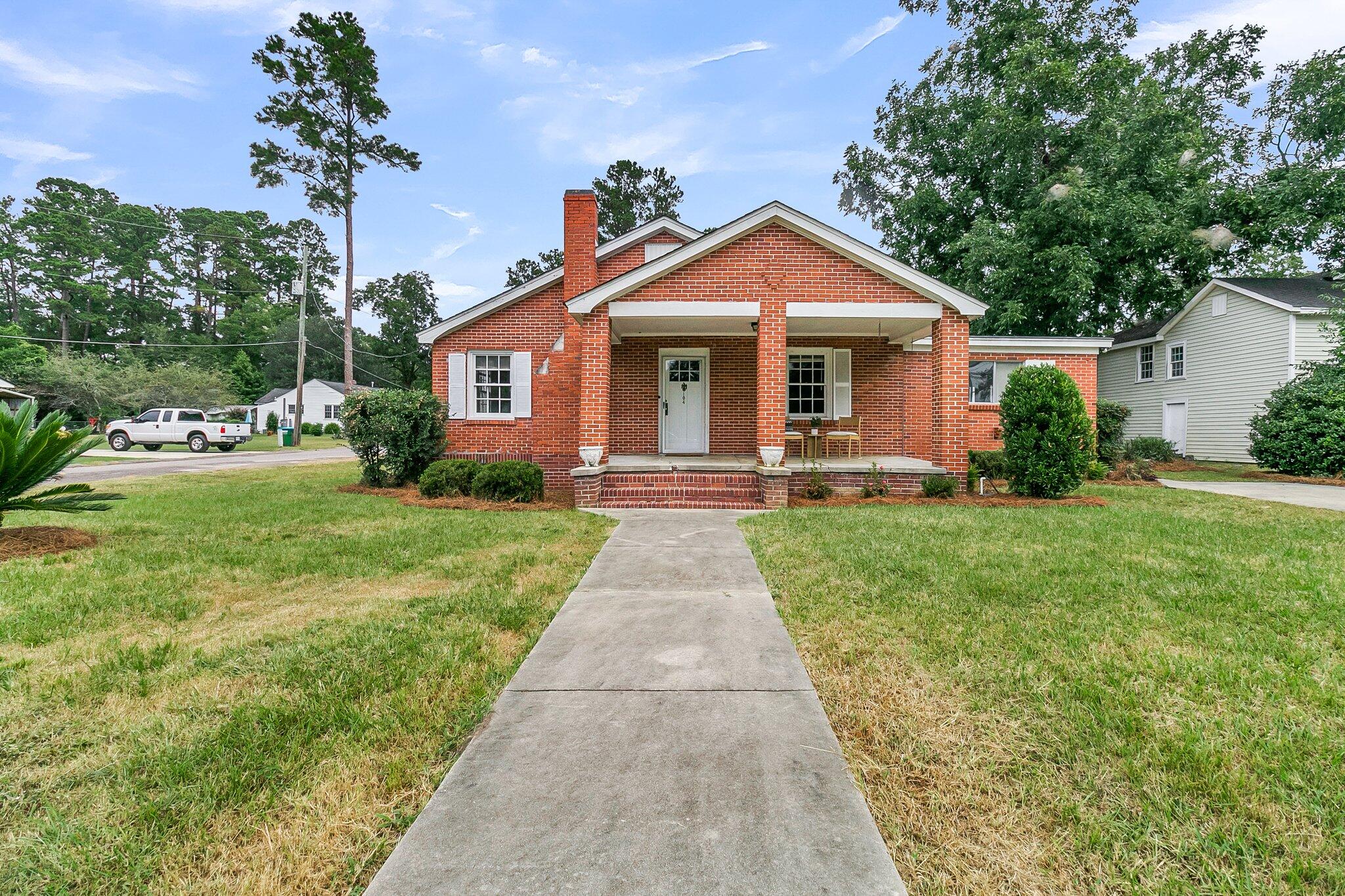 Johnston St, Saint George, SC 29477