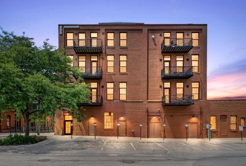 301-230 N Kalamazoo, Kalamazoo, MI, 49007 | Card Image