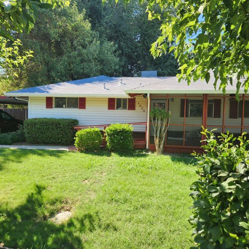 1075 Hedge Avenue, Olivehurst, CA, 95961 | Card Image