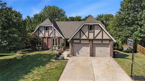 1404 Colony Dr, Kearney, MO, 64060-8404 | Card Image