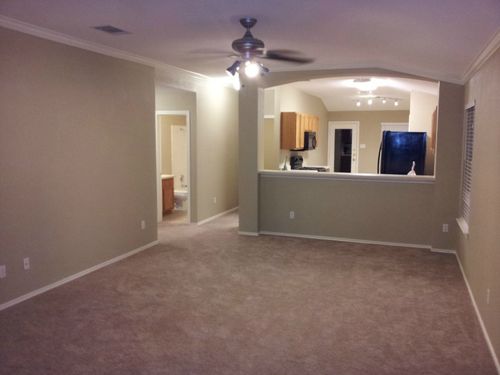 204 Quail Hollow Dr, Hutto, TX, 78634-5259 | Card Image