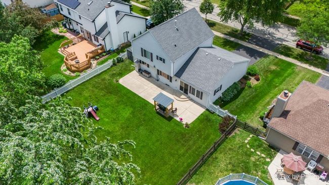 987 Split Rail Dr, House other with 3 bedrooms, 3 bathrooms and 2 parking in Carol Stream IL | Image 25