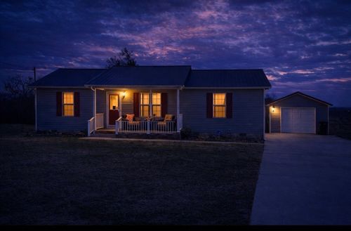 383 Strawberry Dr, Winchester, TN, 37398-5507 | Card Image