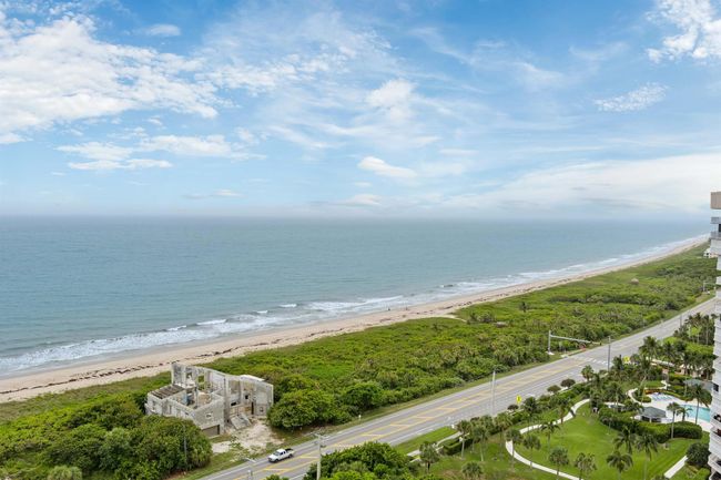 APT-6-2 - 5051 N Highway A1a, Condo with 2 bedrooms, 2 bathrooms and null parking in Hutchinson Island FL | Image 44