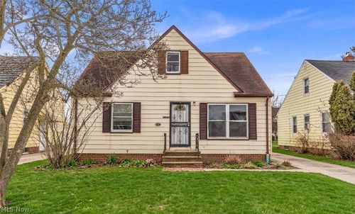 12918 Eastwood Blvd, Garfield Heights, OH, 44125-3915 | Card Image