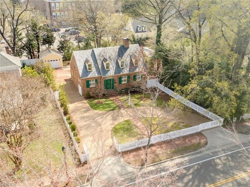 321 N Henry St, Williamsburg, VA, 23185-4116 | Card Image