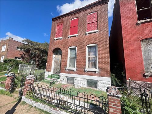 2527-31 E University St, Saint Louis, MO, 63107-3406 | Card Image