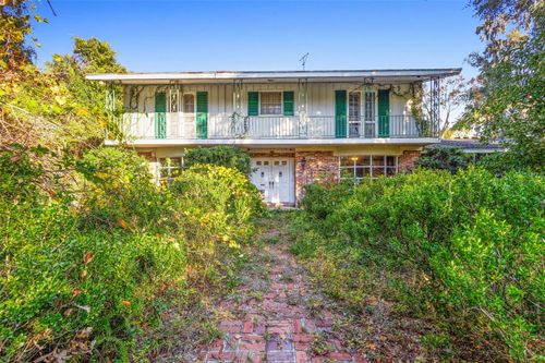 925 N Sans Souci Ave, Deland, FL, 32720-2725 | Card Image