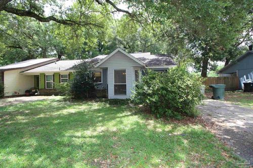 6201 Forest Pines Dr, Pensacola, FL, 32526 | Card Image
