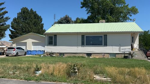 863 S 800 E, Preston, ID, 83263-5453 | Card Image