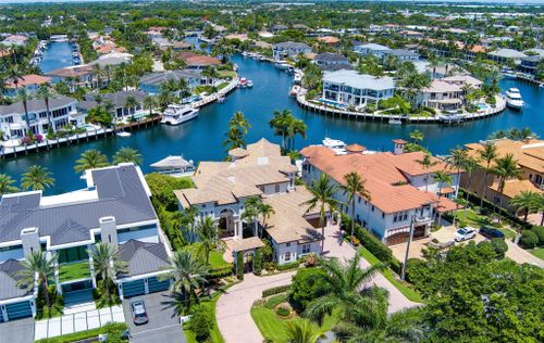 3111 Ne 27th Ave, Lighthouse Point, FL, 33064-8107 | Card Image