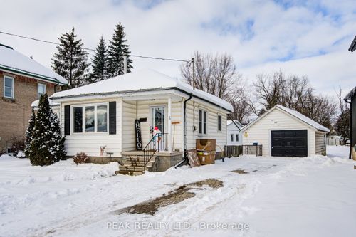 {{alt}} | Card Image