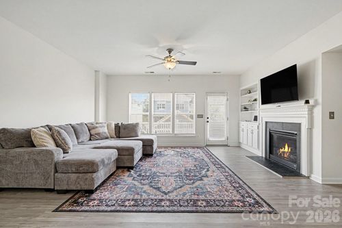 12727 Bullock Greenway Blvd, Charlotte, NC, 28277-8190 | Card Image