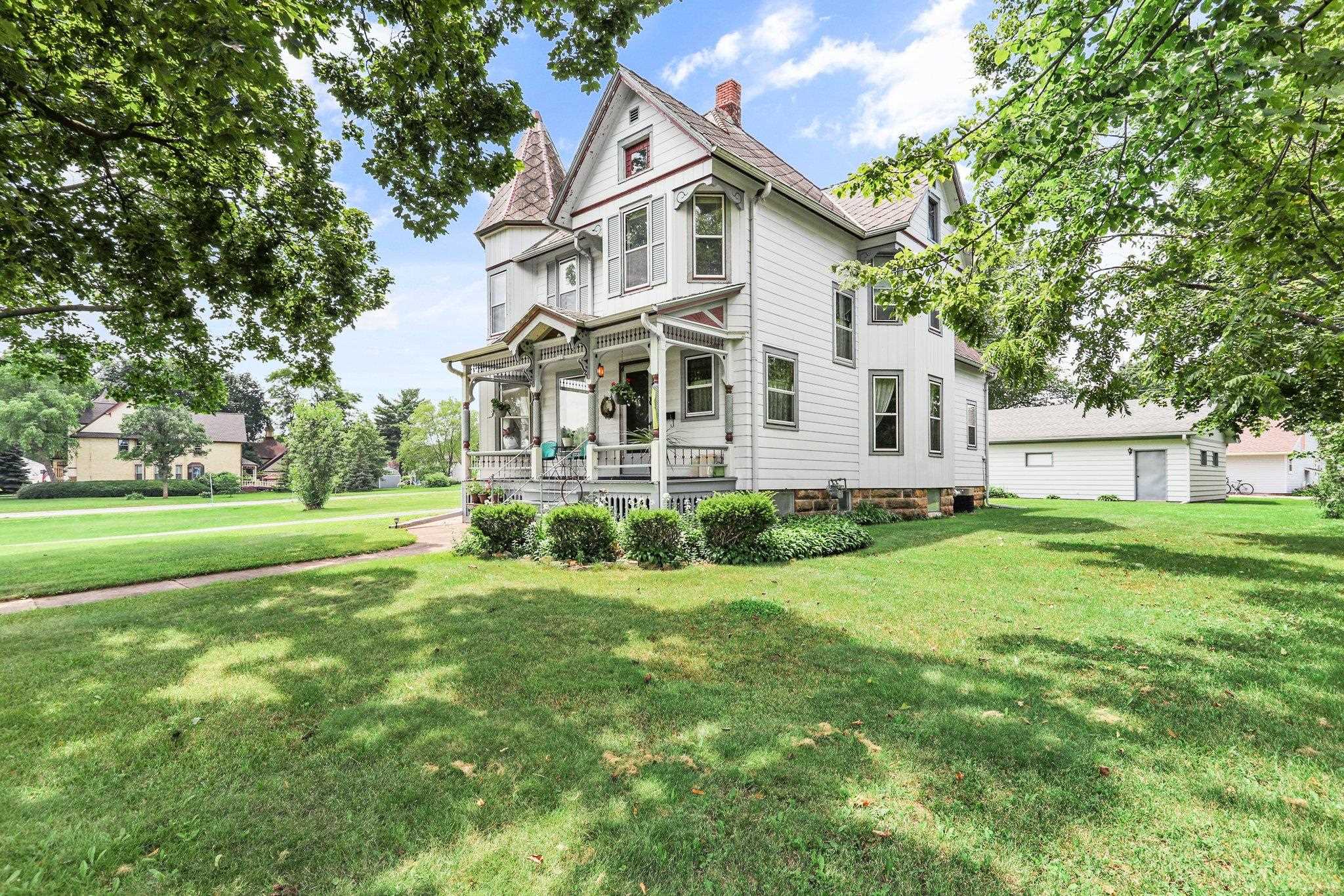 Water St, Prairie Du Sac, WI 53578