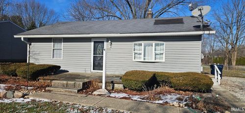 522 Linden Dr, Spiceland, IN, 47385-9509 | Card Image