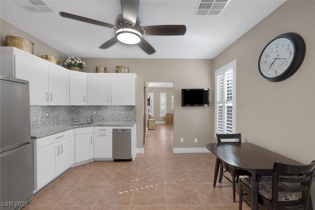Bosch Dishwasher, LG Refrigerator | Image 52