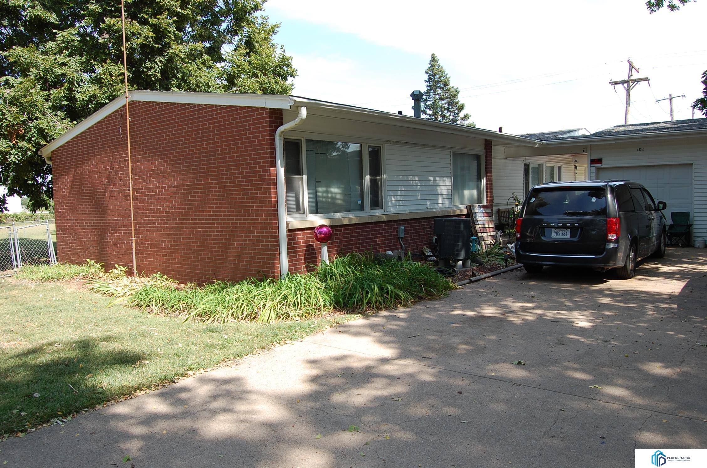 49th St, Lincoln, NE 68524