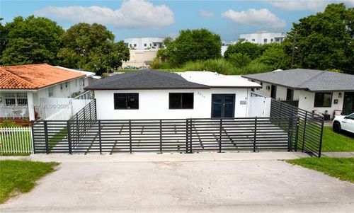 2920 Sw 69th Ave, Miami, FL, 33155-3830 | Card Image