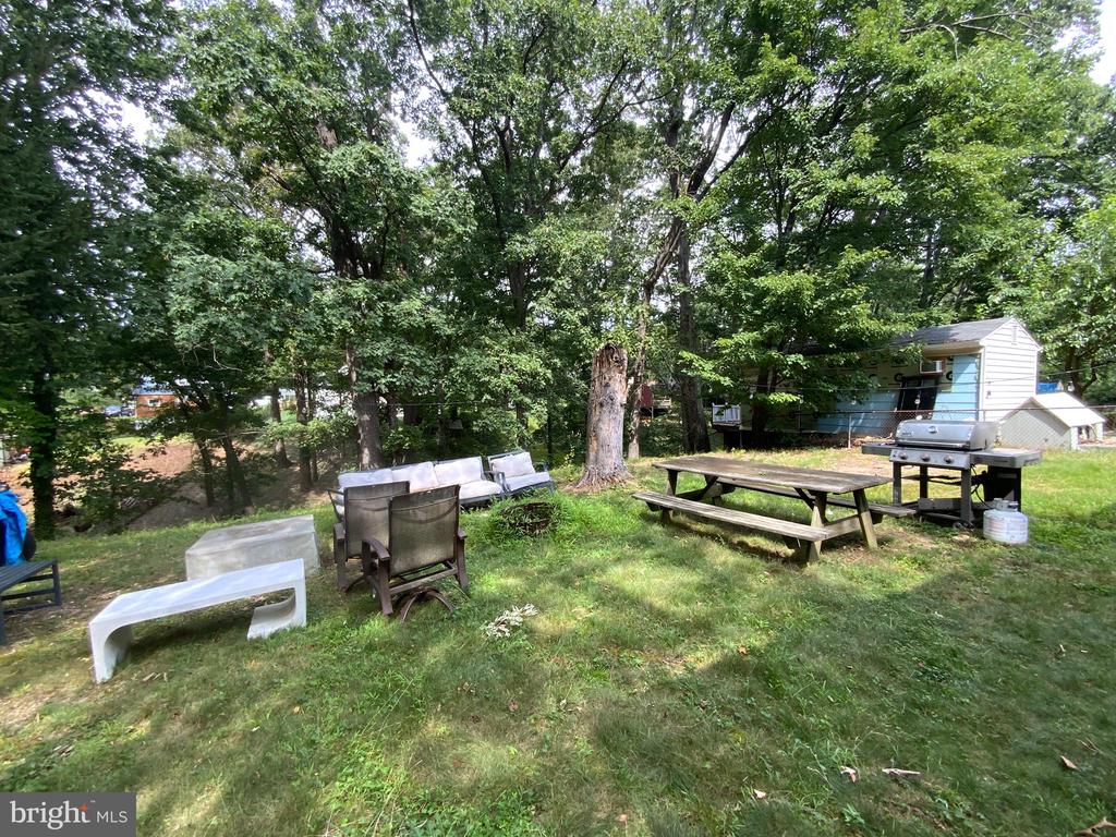 Residential in WOODBRIDGE 5