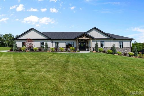 282 Tyler Branch Rd, Perryville, MO, 63775-8911 | Card Image