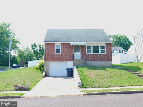 447 Spring St, POTTSTOWN, PA, 19464-5134 | Card Image