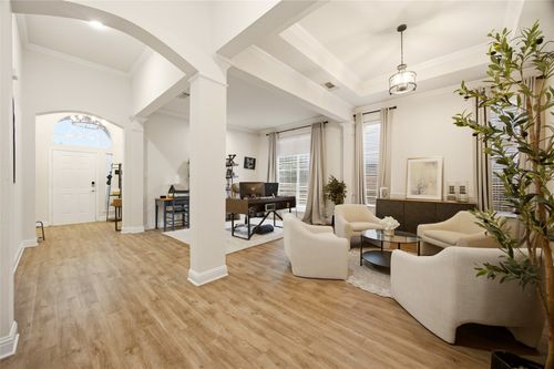 5101 Lake Crest Dr, Mckinney, TX, 75071-6485 | Card Image