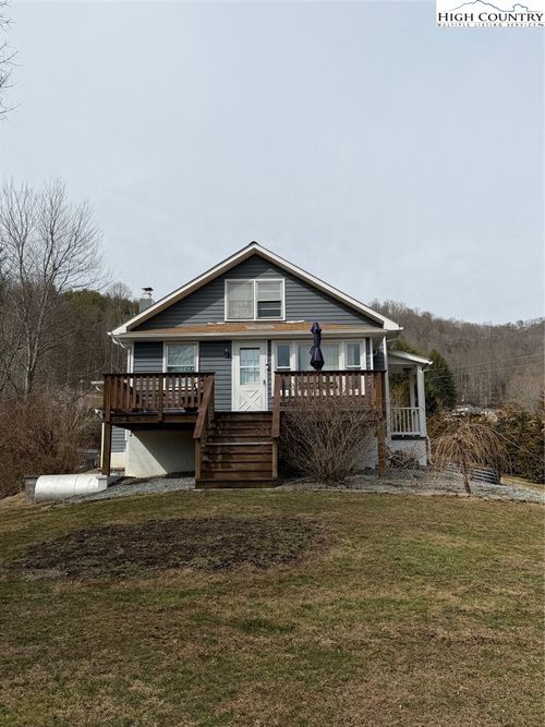 733 Clark Swift Rd, Vilas, NC, 28692-9579 | Card Image
