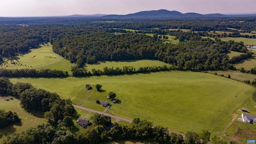 5912 W Hoover Rd, REVA, VA, 22735 | Card Image