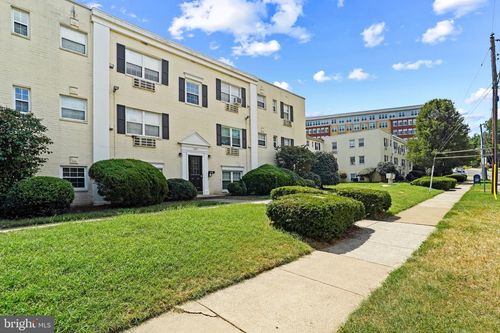 02-303-2303 Farrington Ave, ALEXANDRIA, VA, 22303-1540 | Card Image