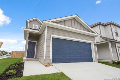 4327 Wichita Woods, San Antonio, TX, 78245-4918 | Card Image