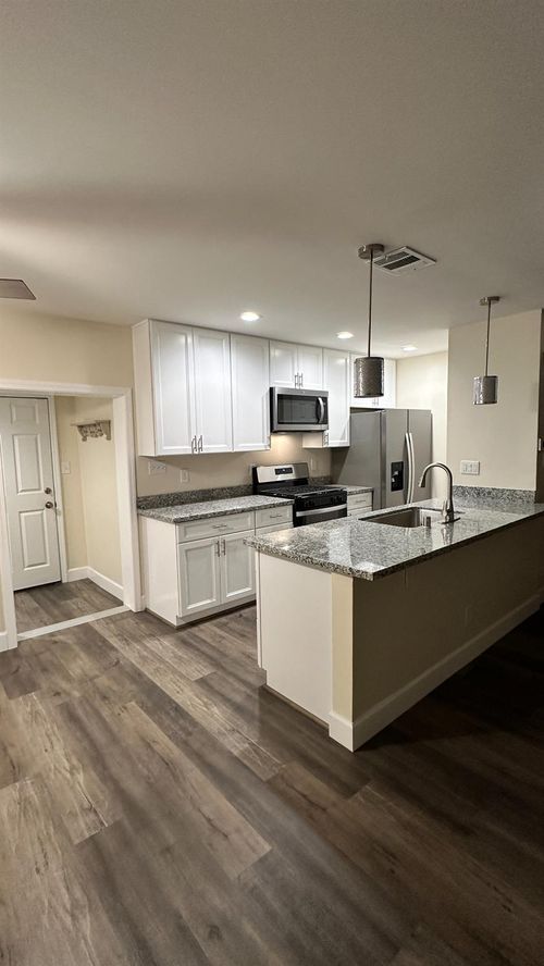 apt-3-4412 Greenholme Dr, Sacramento, CA, 95842-3492 | Card Image