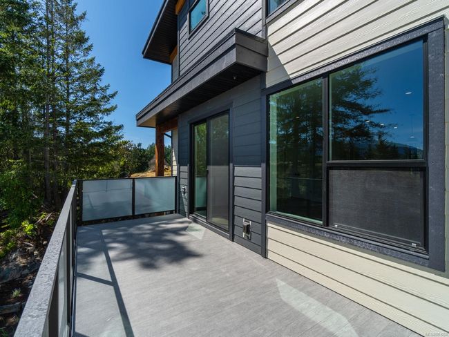109 - 1217 Manzanita Pl, House other with 4 bedrooms, 4 bathrooms and 4 parking in Nanaimo BC | Image 38