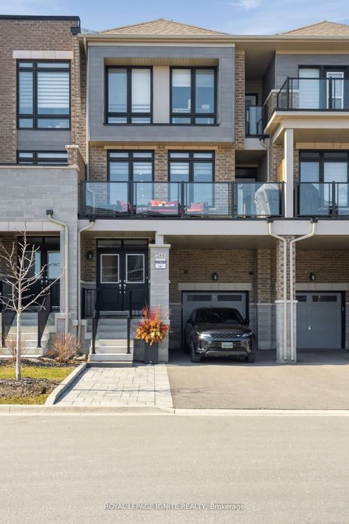 255 Moody Dr, Kleinburg, ON, L4H5G2 | Card Image