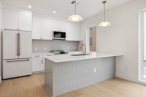 1b-3528 Gonzales St, Austin, TX, 78702 | Card Image