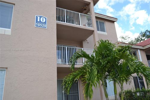 apt-205-10520 158th Ct, Miami, FL, 33196-4210 | Card Image