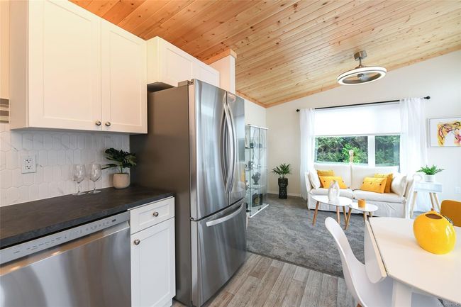 3 - 2625 Mansfield Dr, House other with 2 bedrooms, 1 bathrooms and 2 parking in Courtenay BC | Image 28