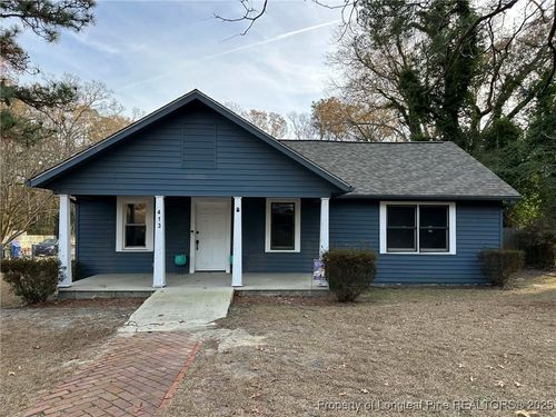 413 Country Club Dr, Fayetteville, NC, 28301-7601 | Card Image