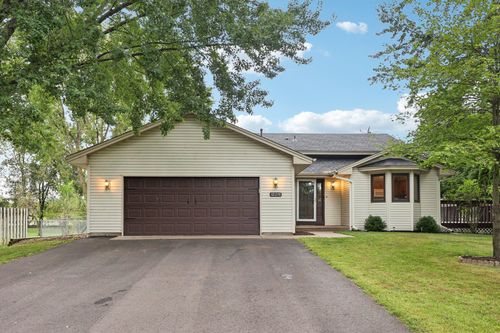 18216 Yancy St Ne, East Bethel, MN, 55092-9568 | Card Image