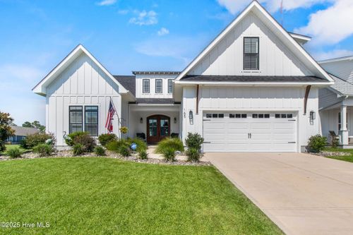 165 Spicer Lake Dr, Holly Ridge, NC, 28445-6006 | Card Image