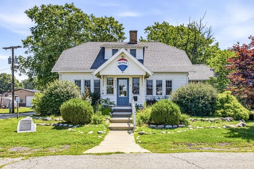 a-4333 Red Arrow Highway, Stevensville, MI, 49127 | Card Image