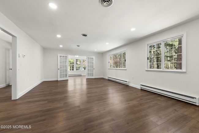 60 - 99 Sunset Rd, Home with 2 bedrooms, 2 bathrooms and null parking in Whiting NJ | Image 8