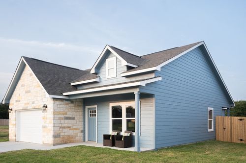 306 String Prairie Way, Smithville, TX, 78957-2632 | Card Image