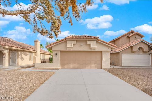 2672 Rungsted Street, Las Vegas, NV, 89142 | Card Image